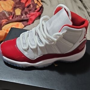 Jordan Kids Red and White Sneakers